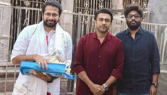 Suriya: మురుగన్ స్వామి దేవాలయంలో ప్రత్యేక పూజలు చేసిన సూర్య.. ఎక్జైటింగ్ అప్డేట్ రాబోతుందంటూ పోస్ట్ Suriya: మురుగన్ స్వామి దేవాలయంలో ప్రత్యేక పూజలు చేసిన సూర్య.. ఎక్జైటింగ్ అప్డేట్ రాబోతుందంటూ పోస్ట్