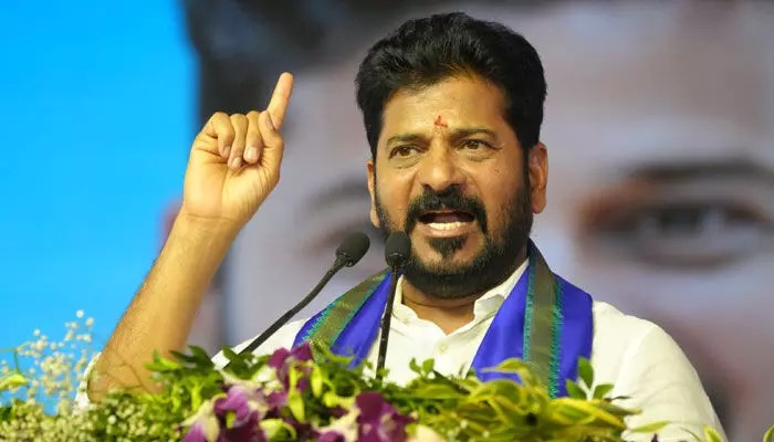 ఆ సీరియల్ వస్తుందంటే అందరం టీవీ ముందు ఉండేది.. CM రేవంత్ ఆసక్తికర వ్యాఖ్యలు ఆ సీరియల్ వస్తుందంటే అందరం టీవీ ముందు ఉండేది.. CM రేవంత్ ఆసక్తికర వ్యాఖ్యలు