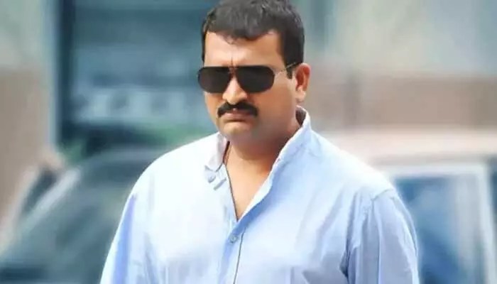 అతి అంత మంచిది కాదు ఆరోగ్యానికి హానికరం అంటూ బండ్ల గణేష్ షాకింగ్ ట్వీట్.. అసలేం జరిగిందంటే? అతి అంత మంచిది కాదు ఆరోగ్యానికి హానికరం అంటూ బండ్ల గణేష్ షాకింగ్ ట్వీట్.. అసలేం జరిగిందంటే?