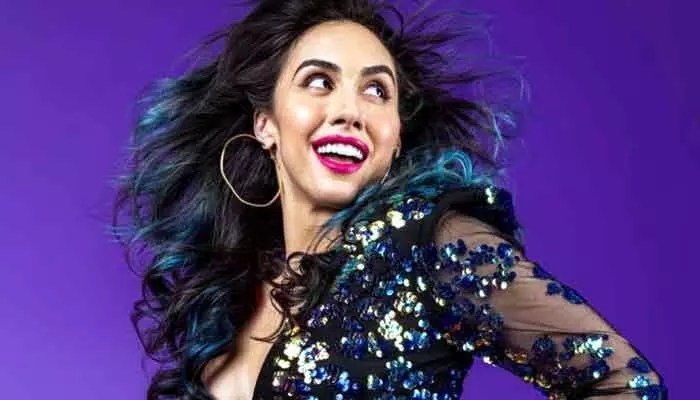 Lauren Gottlieb: అల్లు అర్జున్పై మనసు పడ్డా అమెరికన్ బ్యూటీ.. కనీసం ఆ చాన్స్ వచ్చిన పర్వాలేదంటూ కామెంట్స్ Lauren Gottlieb: అల్లు అర్జున్పై మనసు పడ్డా అమెరికన్ బ్యూటీ.. కనీసం ఆ చాన్స్ వచ్చిన పర్వాలేదంటూ కామెంట్స్