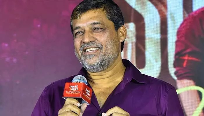 కొందరు హీరోలు పీడించుకు తింటున్నారు..ప్రొడ్యూసర్ సంచలన వ్యాఖ్యలు కొందరు హీరోలు పీడించుకు తింటున్నారు..ప్రొడ్యూసర్ సంచలన వ్యాఖ్యలు