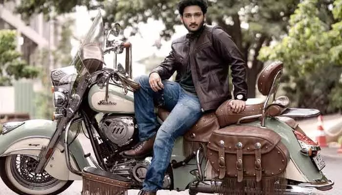 ఘట్టమనేని వారుసుడు ఎంట్రీకి ఆల్ సెట్.. క్రేజీ ప్రాజెక్ట్ అనౌన్స్మెంట్ త్వరలోనే ఘట్టమనేని వారుసుడు ఎంట్రీకి ఆల్ సెట్.. క్రేజీ ప్రాజెక్ట్ అనౌన్స్మెంట్ త్వరలోనే