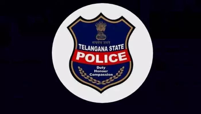 సినిమాతో సామాజిక మార్పు: మహిళా భద్రత, బాలల సంరక్షణకు ఒక నిమిషం ఛాలెంజ్! సినిమాతో సామాజిక మార్పు: మహిళా భద్రత, బాలల సంరక్షణకు ఒక నిమిషం ఛాలెంజ్!