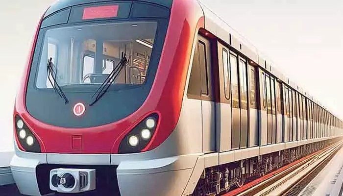 మెట్రోలో పెళ్లిళ్లు, షూటింగ్లు: నష్టాల బాటలో కొత్త ఆదాయ మార్గం! మెట్రోలో పెళ్లిళ్లు, షూటింగ్లు: నష్టాల బాటలో కొత్త ఆదాయ మార్గం!