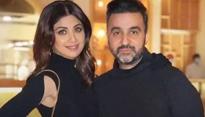 బిట్కాయిన్ స్కామ్: రూ.150 కోట్ల బిట్కాయిన్లు, రాజ్ కుంద్రాకు సమన్లు! బిట్కాయిన్ స్కామ్: రూ.150 కోట్ల బిట్కాయిన్లు, రాజ్ కుంద్రాకు సమన్లు!