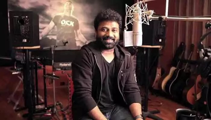 Pawan Kalyan: వేరే లెవల్ బ్లాక్ బస్టర్ కన్ఫార్మ్.. పవన్ కల్యాణ్ సినిమాపై దేవిశ్రీ ప్రసాద్ కామెంట్స్ Pawan Kalyan: వేరే లెవల్ బ్లాక్ బస్టర్ కన్ఫార్మ్.. పవన్ కల్యాణ్ సినిమాపై దేవిశ్రీ ప్రసాద్ కామెంట్స్