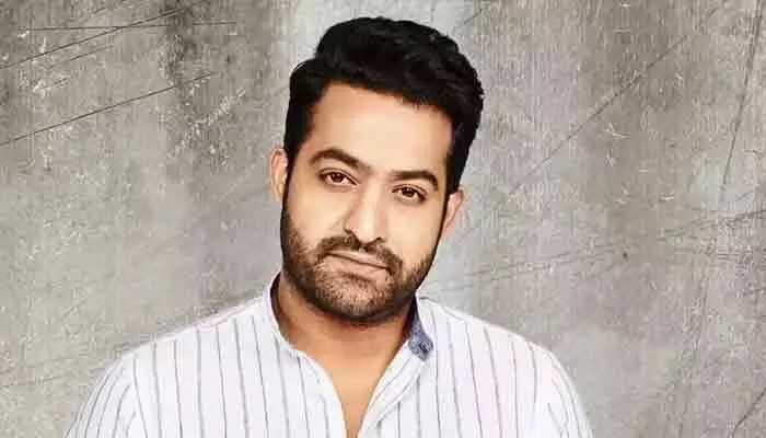 Breaking: షూటింగ్లో ప్రమాదం.. జూనియర్ ఎన్టీఆర్కు గాయాలు Breaking: షూటింగ్లో ప్రమాదం.. జూనియర్ ఎన్టీఆర్కు గాయాలు