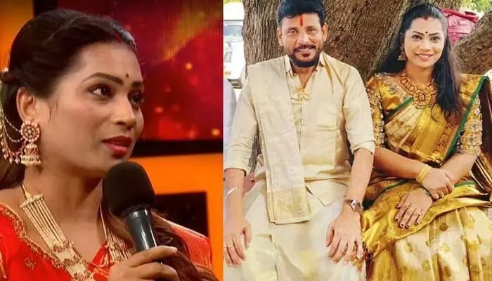 బిగ్బాస్లోకి ఎంట్రీ ఇచ్చిన దివ్వెల మాధురి.. వైల్డ్కార్డ్ ఎంట్రీ వీరిదే! బిగ్బాస్లోకి ఎంట్రీ ఇచ్చిన దివ్వెల మాధురి.. వైల్డ్కార్డ్ ఎంట్రీ వీరిదే!