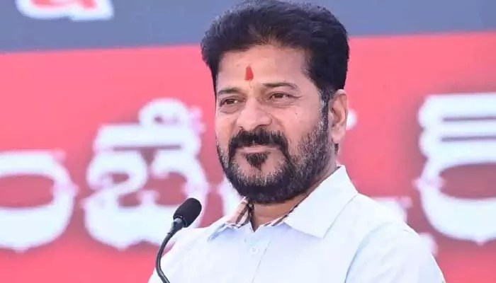 ఏం చేయబోతున్నామో డిసెంబర్ 9న చెప్తా: CM రేవంత్ ఏం చేయబోతున్నామో డిసెంబర్ 9న చెప్తా: CM రేవంత్
