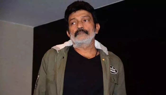 అలాంటి సమస్యతో బాధపడుతున్న రాజశేఖర్.. షాకింగ్ విషయాలు చెప్పడంతో ఆందోళనలో ఫ్యాన్స్ అలాంటి సమస్యతో బాధపడుతున్న రాజశేఖర్.. షాకింగ్ విషయాలు చెప్పడంతో ఆందోళనలో ఫ్యాన్స్