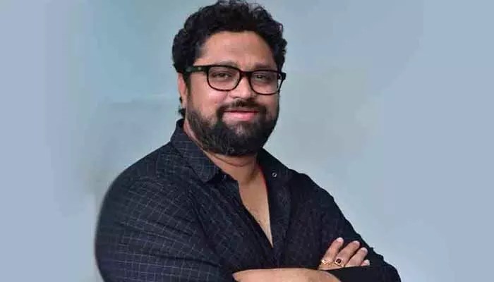 నేను అలా మాట్లాడకుండా ఉండాల్సింది.. దయచేసి నన్ను క్షమించండి: రాజేష్ దండ నేను అలా మాట్లాడకుండా ఉండాల్సింది.. దయచేసి నన్ను క్షమించండి: రాజేష్ దండ