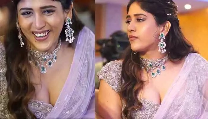 Chandini Chowdary: తెగించిన హీరోయిన్..బోల్డ్ అందాలతో రెచ్చిపోయిందిగా! Chandini Chowdary: తెగించిన హీరోయిన్..బోల్డ్ అందాలతో రెచ్చిపోయిందిగా!