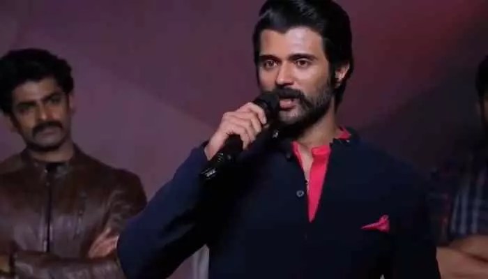 Vijay Deverakonda: నన్ను ఎవడైనా గెలికితే, రివర్స్ అవుతా Vijay Deverakonda: నన్ను ఎవడైనా గెలికితే, రివర్స్ అవుతా