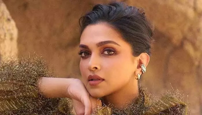 ఎనిమిది గంటల పని శరీరానికి, మనసుకు సరిపోతుంది: దీపికా పదుకొణె ఎనిమిది గంటల పని శరీరానికి, మనసుకు సరిపోతుంది: దీపికా పదుకొణె