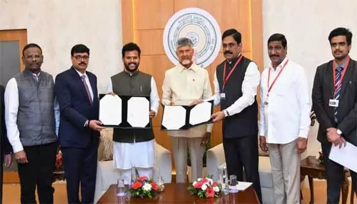 శ్రీకాకుళం ఎయిర్ పోర్టు నిర్మాణానికి రంగం సిద్ధం శ్రీకాకుళం ఎయిర్ పోర్టు నిర్మాణానికి రంగం సిద్ధం