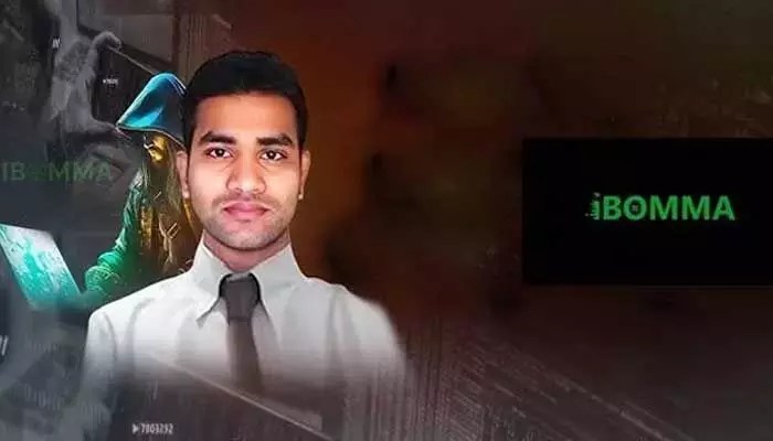 ఐబొమ్మ రవి కస్టడీలో షాకింగ్ నిజాలు: తెరపైకి ఆ ఇద్దరు కీలక వ్యక్తులు! ఐబొమ్మ రవి కస్టడీలో షాకింగ్ నిజాలు: తెరపైకి ఆ ఇద్దరు కీలక వ్యక్తులు!
