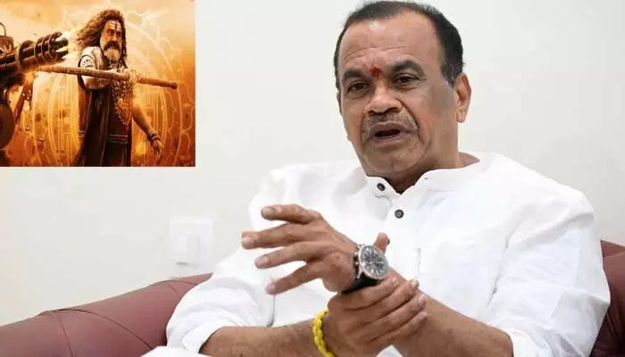 నాకు తెలియకుండానే అఖండ-2 జీవో.. మంత్రి కోమటిరెడ్డి సంచలన వ్యాఖ్యలు నాకు తెలియకుండానే అఖండ-2 జీవో.. మంత్రి కోమటిరెడ్డి సంచలన వ్యాఖ్యలు