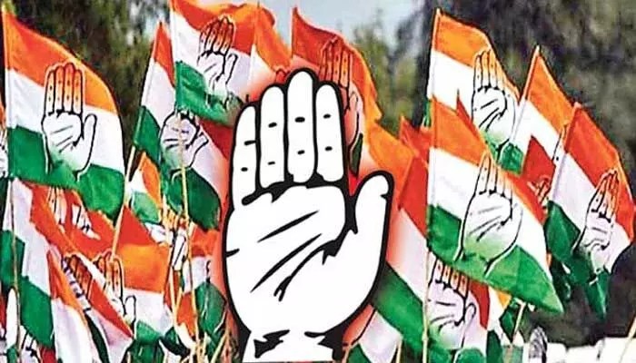 కేరళలో కాంగ్రెస్ ధీమా: 5000 మందికి బిర్యానీ విందు, ఎల్డీఎఫ్ పాలనకు తెర! కేరళలో కాంగ్రెస్ ధీమా: 5000 మందికి బిర్యానీ విందు, ఎల్డీఎఫ్ పాలనకు తెర!