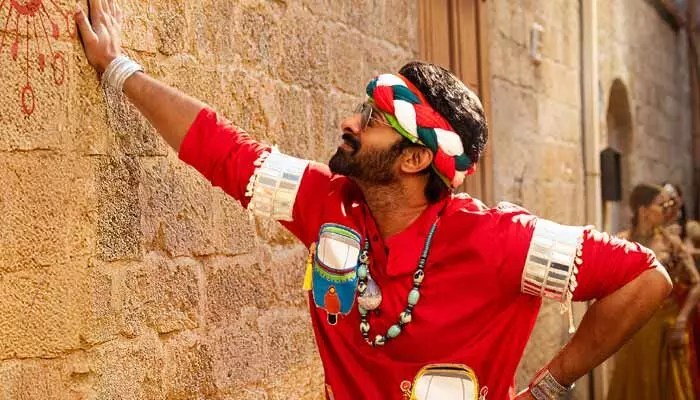 ప్రభాస్ అభిమానులు గుడ్ న్యూస్.. ‘ది రాజాసాబ్’ నుంచి బ్యూటిఫుల్ మెలోడీ సాంగ్ (వీడియో) ప్రభాస్ అభిమానులు గుడ్ న్యూస్.. ‘ది రాజాసాబ్’ నుంచి బ్యూటిఫుల్ మెలోడీ సాంగ్ (వీడియో)