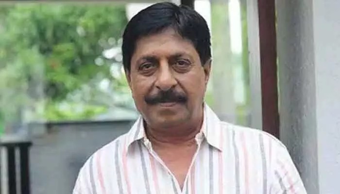 ప్రముఖ నటుడు శ్రీనివాసన్ మరణం: సినీ లోకంలో తీరని విషాదం! ప్రముఖ నటుడు శ్రీనివాసన్ మరణం: సినీ లోకంలో తీరని విషాదం!