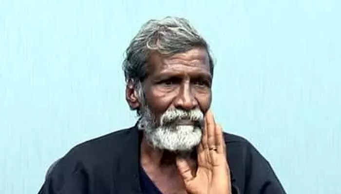 అది అబద్ధం! కుర్చీ తాత మృతి వార్తలపై స్వయంగా స్పందించిన మహ్మద్ పాషా! అది అబద్ధం! కుర్చీ తాత మృతి వార్తలపై స్వయంగా స్పందించిన మహ్మద్ పాషా!