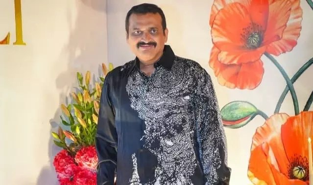 బండ్ల గణేష్ హృదయ విదారక ట్వీట్: 2025తో అనుబంధంపై భావోద్వేగం! బండ్ల గణేష్ హృదయ విదారక ట్వీట్: 2025తో అనుబంధంపై భావోద్వేగం!