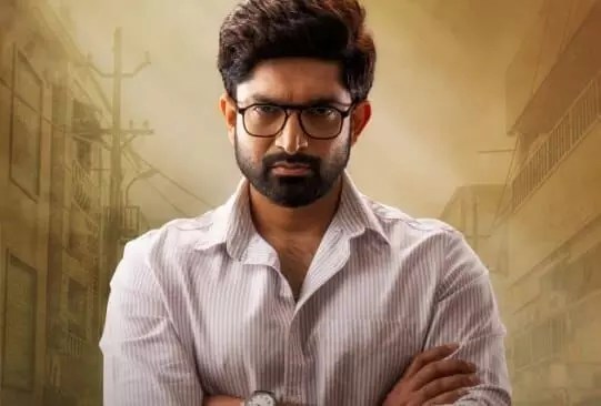 'నేను రెడీ' టీజర్తో హవిష్ రాక: ప్రభాస్ 'రాజా సాబ్' థియేటర్లలో సర్ప్రైజ్! 'నేను రెడీ' టీజర్తో హవిష్ రాక: ప్రభాస్ 'రాజా సాబ్' థియేటర్లలో సర్ప్రైజ్!