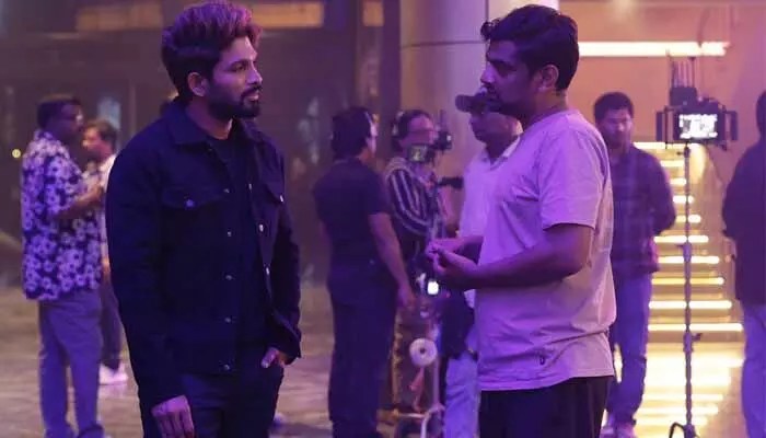 షాకింగ్: ఫ్లాప్ డైరెక్టర్తో బన్నీ ఫిక్స్! ఇది మామూలు ట్విస్ట్ కాదుగా!! షాకింగ్: ఫ్లాప్ డైరెక్టర్తో బన్నీ ఫిక్స్! ఇది మామూలు ట్విస్ట్ కాదుగా!!