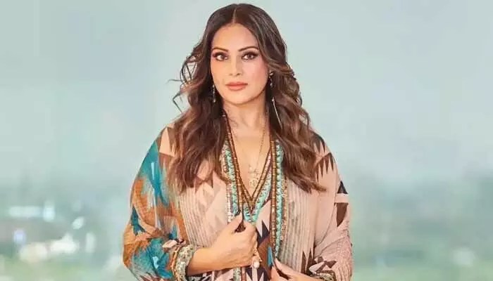 ఫిట్నెస్ మంత్ర: సన్నదనం మోజు వద్దు, బిపాస బసు అదిరిపోయే సూచనలు వైరల్! ఫిట్నెస్ మంత్ర: సన్నదనం మోజు వద్దు, బిపాస బసు అదిరిపోయే సూచనలు వైరల్!