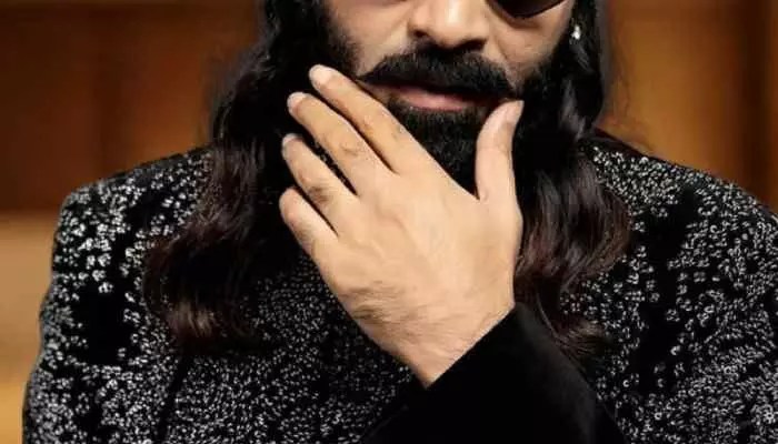 షాకింగ్: స్టార్ హీరోకి హెల్త్ ఇష్యూ! షూటింగ్ వాయిదా.. ఏం జరిగిందంటే? షాకింగ్: స్టార్ హీరోకి హెల్త్ ఇష్యూ! షూటింగ్ వాయిదా.. ఏం జరిగిందంటే?