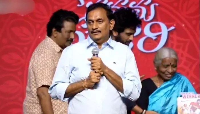 షర్వానంద్ మామూలోడు కాదుగా.. ఫ్రెండ్ కొట్టాడు రికార్డులు.. ఎంపీ కేశినేని షాకింగ్ కామెంట్స్! షర్వానంద్ మామూలోడు కాదుగా.. ఫ్రెండ్ కొట్టాడు రికార్డులు.. ఎంపీ కేశినేని షాకింగ్ కామెంట్స్!