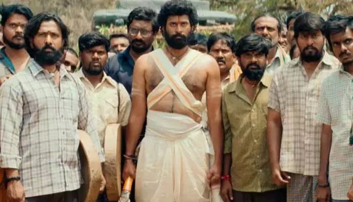 షాకింగ్: మనుషులే దేవుళ్ళుగా! తిరువీర్ 'భగవంతుడు' టీజర్ రిలీజ్.. దుమ్మురేపే విజువల్స్! షాకింగ్: మనుషులే దేవుళ్ళుగా! తిరువీర్ 'భగవంతుడు' టీజర్ రిలీజ్.. దుమ్మురేపే విజువల్స్!