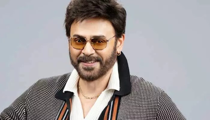 వెంకీ మామ షాకింగ్ డెసిషన్! రెమ్యునరేషన్ ఎంతో తెలిస్తే మైండ్ బ్లాక్! వెంకీ మామ షాకింగ్ డెసిషన్! రెమ్యునరేషన్ ఎంతో తెలిస్తే మైండ్ బ్లాక్!