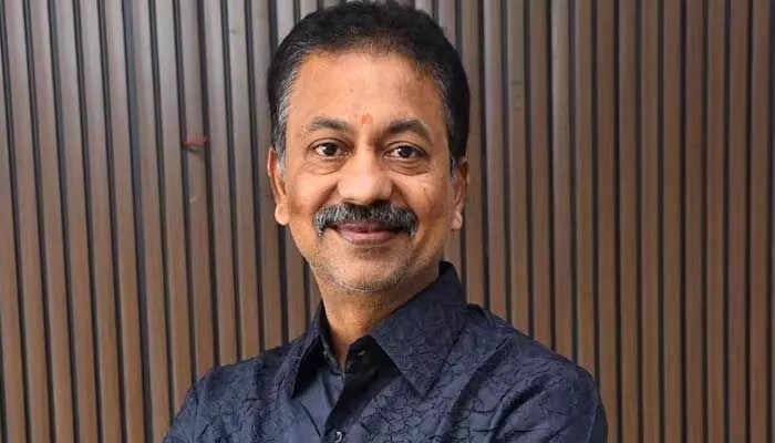 షాకింగ్: నష్టం వస్తే నేనే భరిస్తా.. నిర్మాత సంచలన ప్రకటన! శ్రీ చిదంబరం గారు మూవీ హాట్ టాపిక్! షాకింగ్: నష్టం వస్తే నేనే భరిస్తా.. నిర్మాత సంచలన ప్రకటన! శ్రీ చిదంబరం గారు మూవీ హాట్ టాపిక్!
