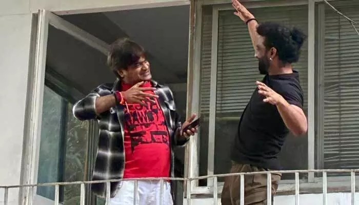 Ustad Bhagat Singh: DSP's Music Promises Theatrical Blast for Pawan Kalyan Fans! Ustad Bhagat Singh: DSP's Music Promises Theatrical Blast for Pawan Kalyan Fans!