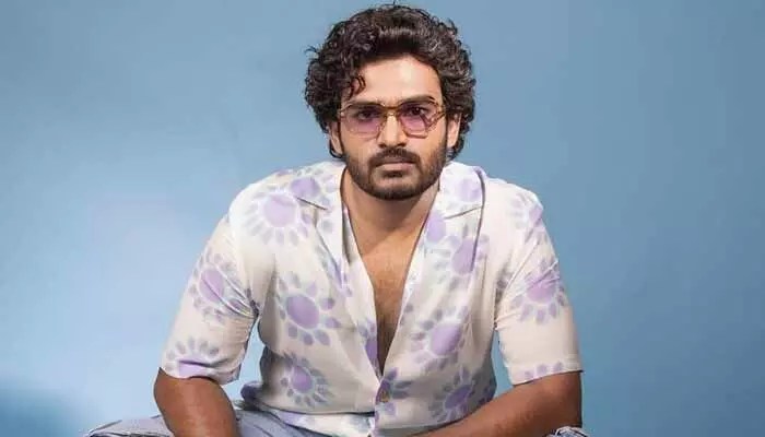 కిరణ్ అబ్బవరంకు బిగ్ షాక్! 'క' సీక్వెల్లో ఊహించని ట్విస్ట్ ఇచ్చిన నిర్మాత!! కిరణ్ అబ్బవరంకు బిగ్ షాక్! 'క' సీక్వెల్లో ఊహించని ట్విస్ట్ ఇచ్చిన నిర్మాత!!