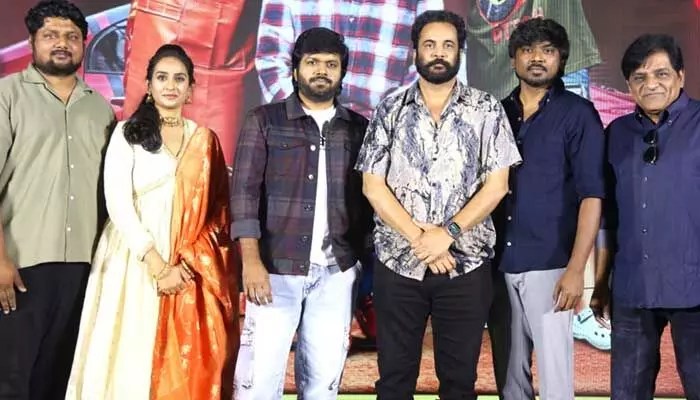 శివాజీ సినిమాపై అనిల్ రావిపూడి షాకింగ్ కామెంట్స్! ఫ్యాన్స్ కు పండగే!! శివాజీ సినిమాపై అనిల్ రావిపూడి షాకింగ్ కామెంట్స్! ఫ్యాన్స్ కు పండగే!!