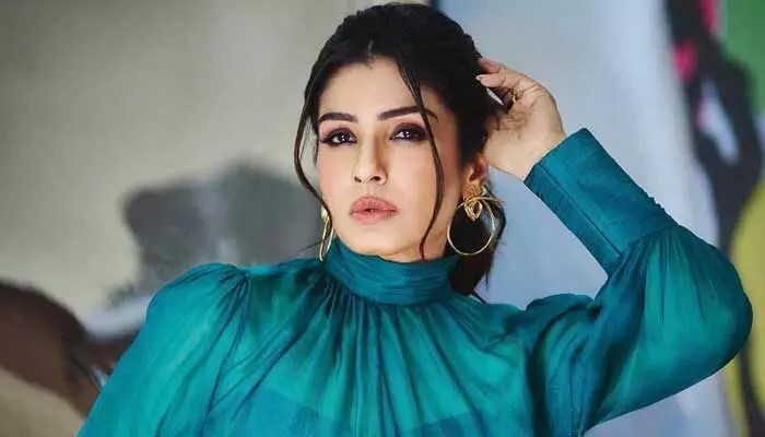 Raveena Tandon Blasts Trolls & False Rumors About Daughter Rasha Amid Tollywood Debut Buzz Raveena Tandon Blasts Trolls & False Rumors About Daughter Rasha Amid Tollywood Debut Buzz