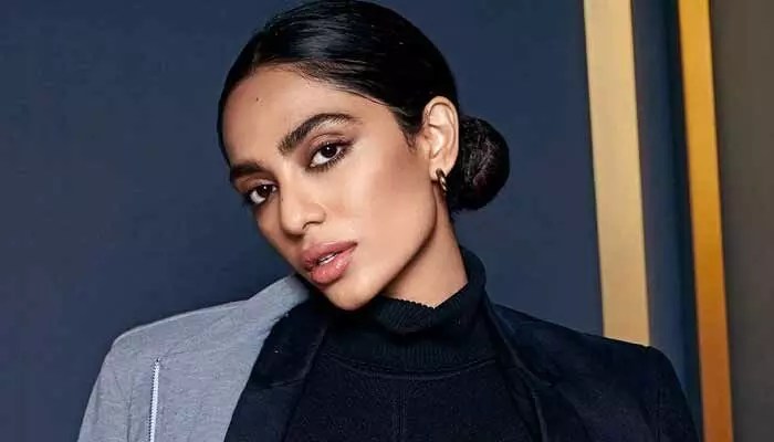 Shobhita Dhulipala's Shocking Comments on PR Culture Create Industry Buzz Shobhita Dhulipala's Shocking Comments on PR Culture Create Industry Buzz