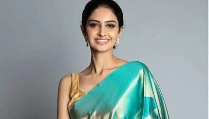 షాకింగ్: మిస్ ఇండియా టైటిల్ గెలిస్తే జీరోనా? అసలు నిజం చెప్పిన మానస వారణాసి! షాకింగ్: మిస్ ఇండియా టైటిల్ గెలిస్తే జీరోనా? అసలు నిజం చెప్పిన మానస వారణాసి!