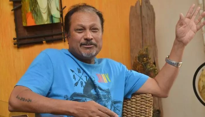 తీన్మార్ ఫ్లాప్ వెనుక షాకింగ్ నిజాలు బయటపెట్టిన డైరెక్టర్! పవన్ కళ్యాణ్ సినిమాపై సంచలన కామెంట్స్! తీన్మార్ ఫ్లాప్ వెనుక షాకింగ్ నిజాలు బయటపెట్టిన డైరెక్టర్! పవన్ కళ్యాణ్ సినిమాపై సంచలన కామెంట్స్!