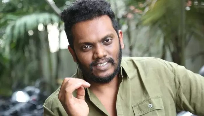 షాకింగ్: 'కలర్ ఫోటో' పై రాజమౌళి సంచలన వ్యాఖ్యలు! దిమ్మతిరిగే నిజాలు బయటపెట్టిన సందీప్ రాజ్! షాకింగ్: 'కలర్ ఫోటో' పై రాజమౌళి సంచలన వ్యాఖ్యలు! దిమ్మతిరిగే నిజాలు బయటపెట్టిన సందీప్ రాజ్!