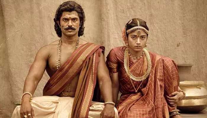 విజయ్ దేవరకొండ, రష్మిక పెళ్లి వీడియో లీక్! రణబలి సెట్స్ లో షాకింగ్ సీన్ వైరల్!! విజయ్ దేవరకొండ, రష్మిక పెళ్లి వీడియో లీక్! రణబలి సెట్స్ లో షాకింగ్ సీన్ వైరల్!!