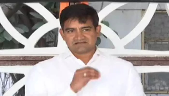 గల్ఫ్ సంక్షోభంలో తెలుగువారు: AP ప్రభుత్వం నుండి తక్షణ సహాయం! హెల్ప్ లైన్ నంబర్లు విడుదల! గల్ఫ్ సంక్షోభంలో తెలుగువారు: AP ప్రభుత్వం నుండి తక్షణ సహాయం! హెల్ప్ లైన్ నంబర్లు విడుదల!