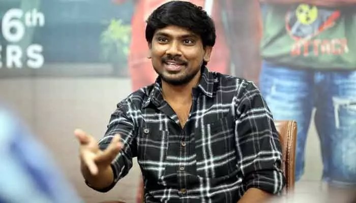 మాస్ న్యూస్: శివాజీ రీఎంట్రీతో బాక్సాఫీస్ బద్దలు! 'సాంప్రదాయిని సుప్పిని సుద్దపూసని' మూవీ అప్డేట్స్ వైరల్! మాస్ న్యూస్: శివాజీ రీఎంట్రీతో బాక్సాఫీస్ బద్దలు! 'సాంప్రదాయిని సుప్పిని సుద్దపూసని' మూవీ అప్డేట్స్ వైరల్!