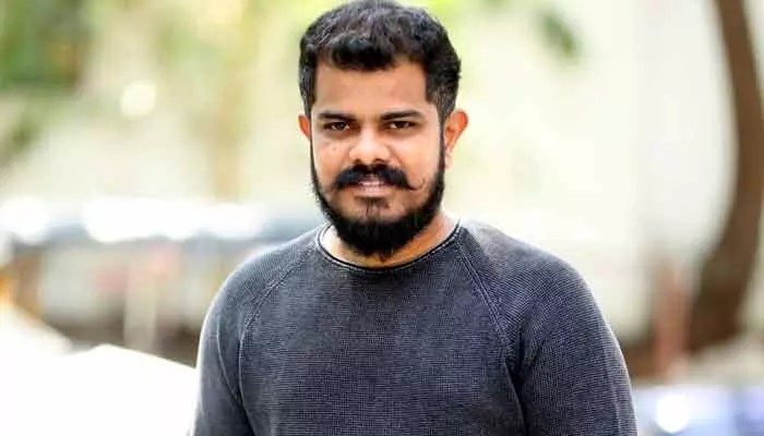 Nani's 'Aaya Share' Song from 'The Paradise' Breaks Records: Choreographer Speaks Out Nani's 'Aaya Share' Song from 'The Paradise' Breaks Records: Choreographer Speaks Out
