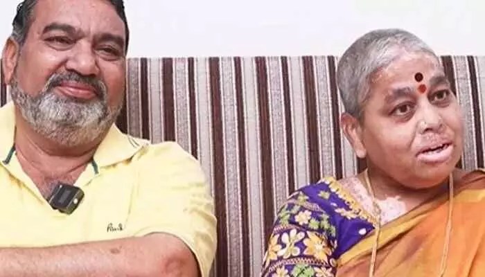 షాకింగ్: డీజే టిల్లు నటుడి ఇంట పెను విషాదం! భార్య శశికళ హఠాన్మరణం! షాకింగ్: డీజే టిల్లు నటుడి ఇంట పెను విషాదం! భార్య శశికళ హఠాన్మరణం!