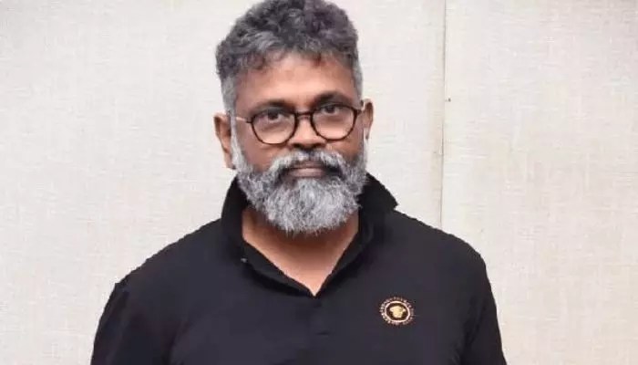 షాకింగ్: సుకుమార్ కి ఆ అలవాటు ఉందా? వైరల్ అవుతున్న న్యూస్! షాకింగ్: సుకుమార్ కి ఆ అలవాటు ఉందా? వైరల్ అవుతున్న న్యూస్!