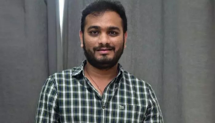 మాస్ డైరెక్టర్ శ్రీకాంత్ ఓదెల సంచలనం: మోహన్ బాబు గురించి షాకింగ్ నిజాలు బయటపెట్టిన డైరెక్టర్! మాస్ డైరెక్టర్ శ్రీకాంత్ ఓదెల సంచలనం: మోహన్ బాబు గురించి షాకింగ్ నిజాలు బయటపెట్టిన డైరెక్టర్!