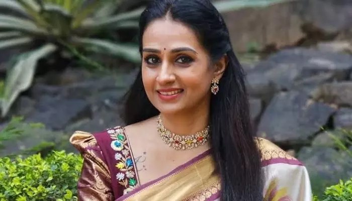 Actress Laya's Daughter Shloka Gears Up for Tollywood Heroine Debut Actress Laya's Daughter Shloka Gears Up for Tollywood Heroine Debut